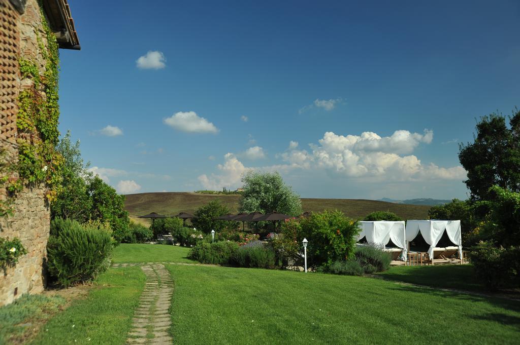 Bed and Breakfast L'Olmo Monticchiello Zewnętrze zdjęcie